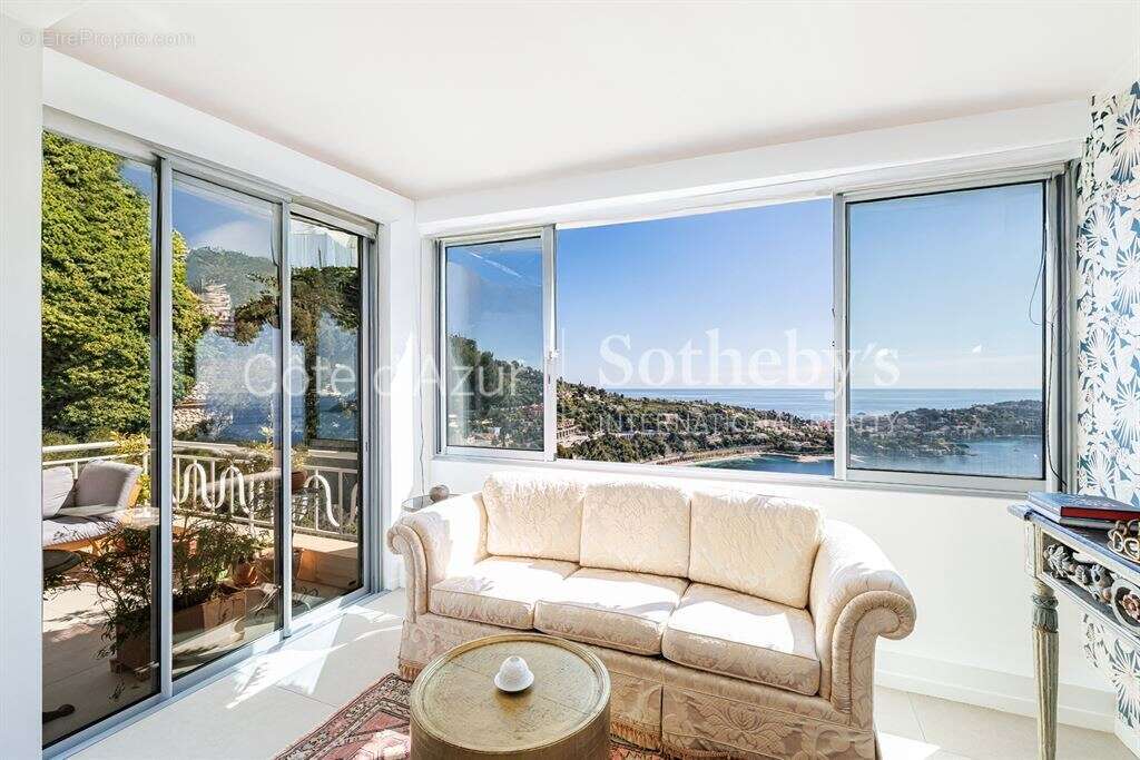 Appartement à VILLEFRANCHE-SUR-MER