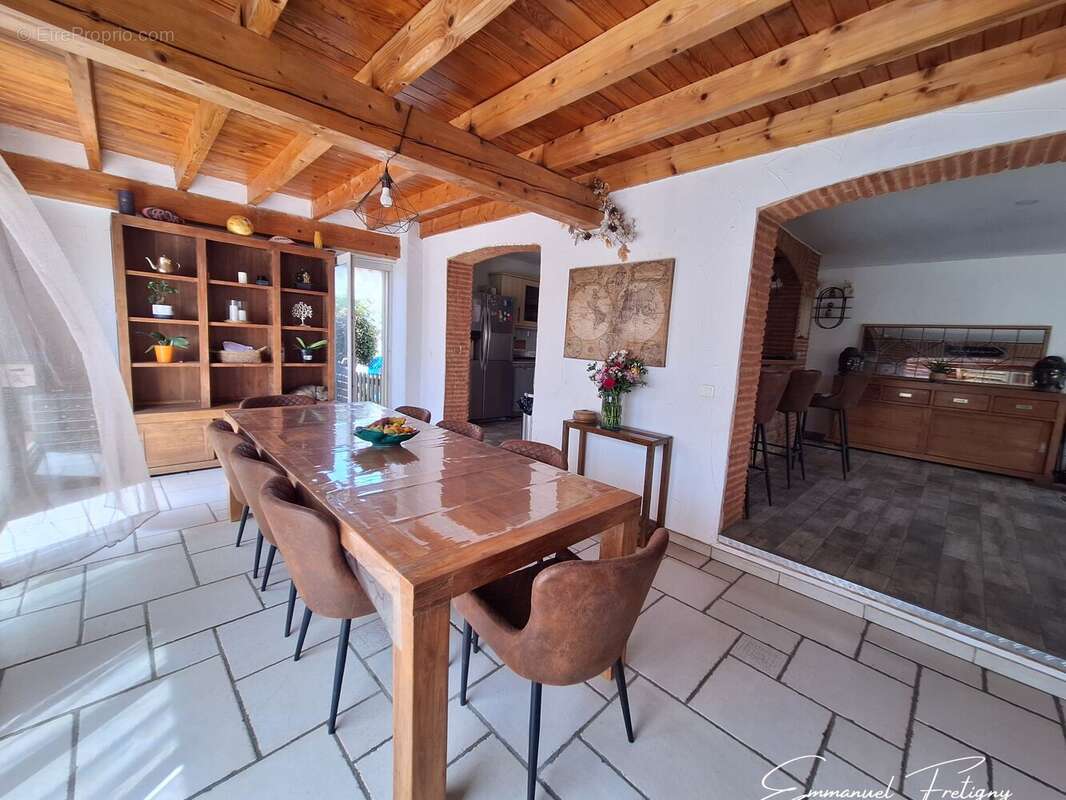 Maison 197 m² à Villemolaque  - photo 77