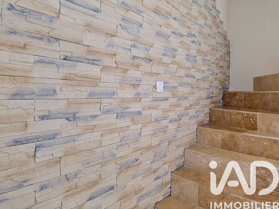 Photo 6 - Maison à GUEREINS