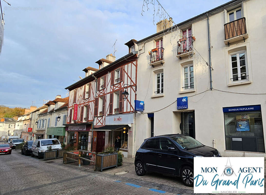 Appartement à JOUY-EN-JOSAS