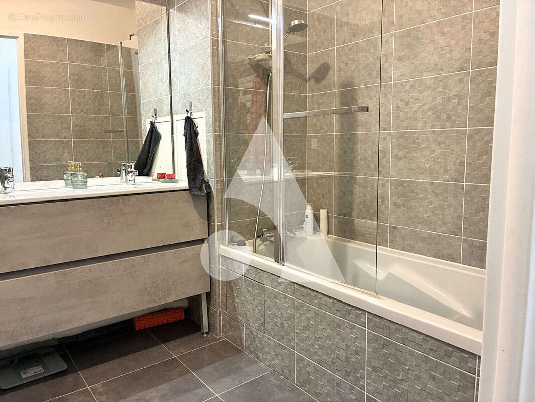 Appartement à SAINT-OUEN