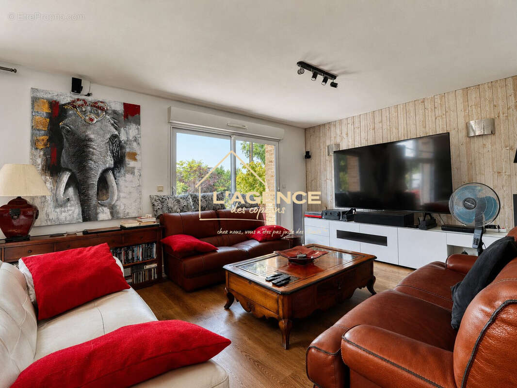 Maison 200 m² à Bambecque  - photo 7