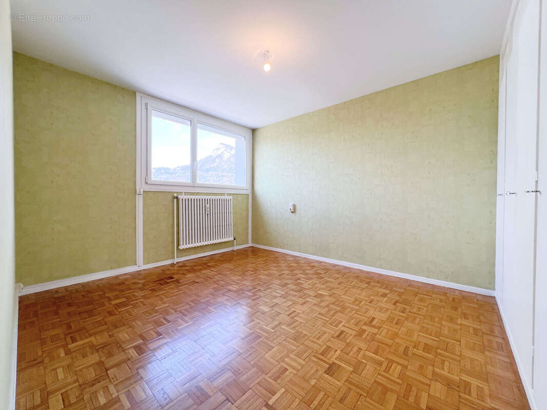 Appartement à CLUSES