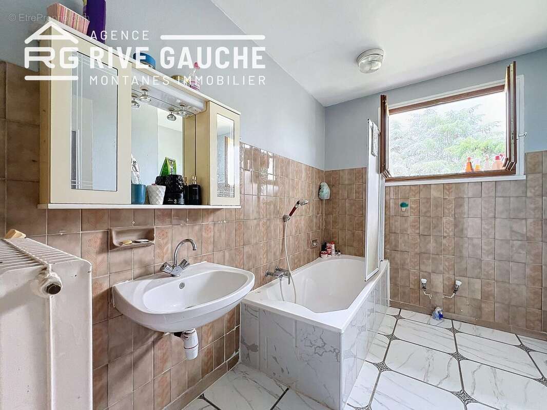 Maison à SALAISE-SUR-SANNE