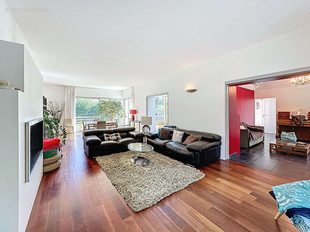 Maison à SAINT-MAUR-DES-FOSSES