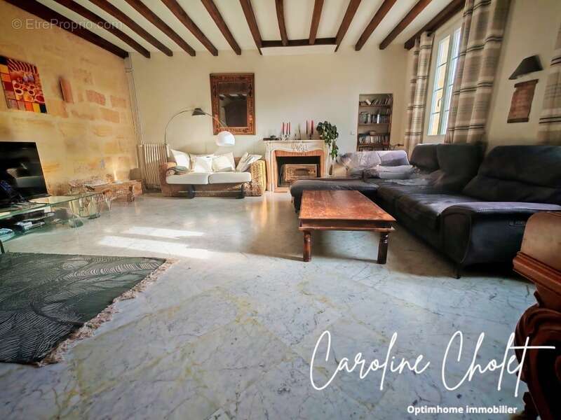 Maison à SAINT-EMILION