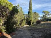 Terrain à CARCASSONNE