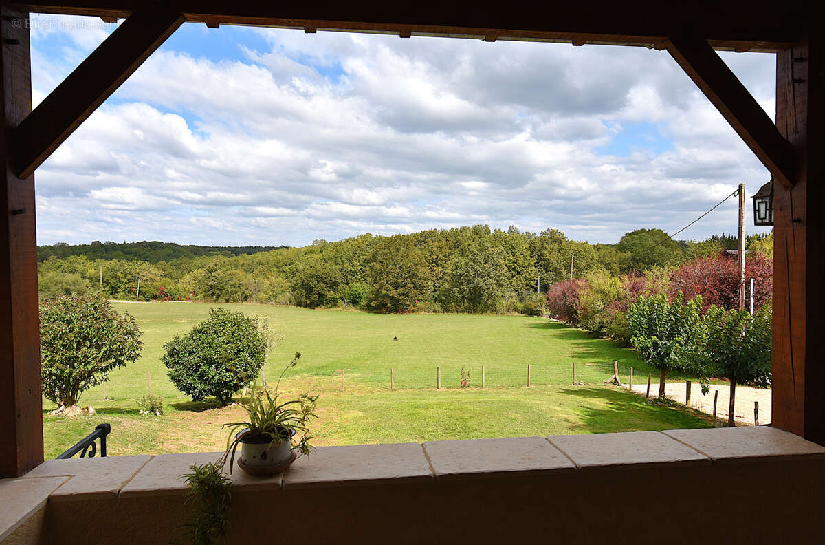 Très belle maison rénovée sur 8h avec terrain de loisir. - photo 27
