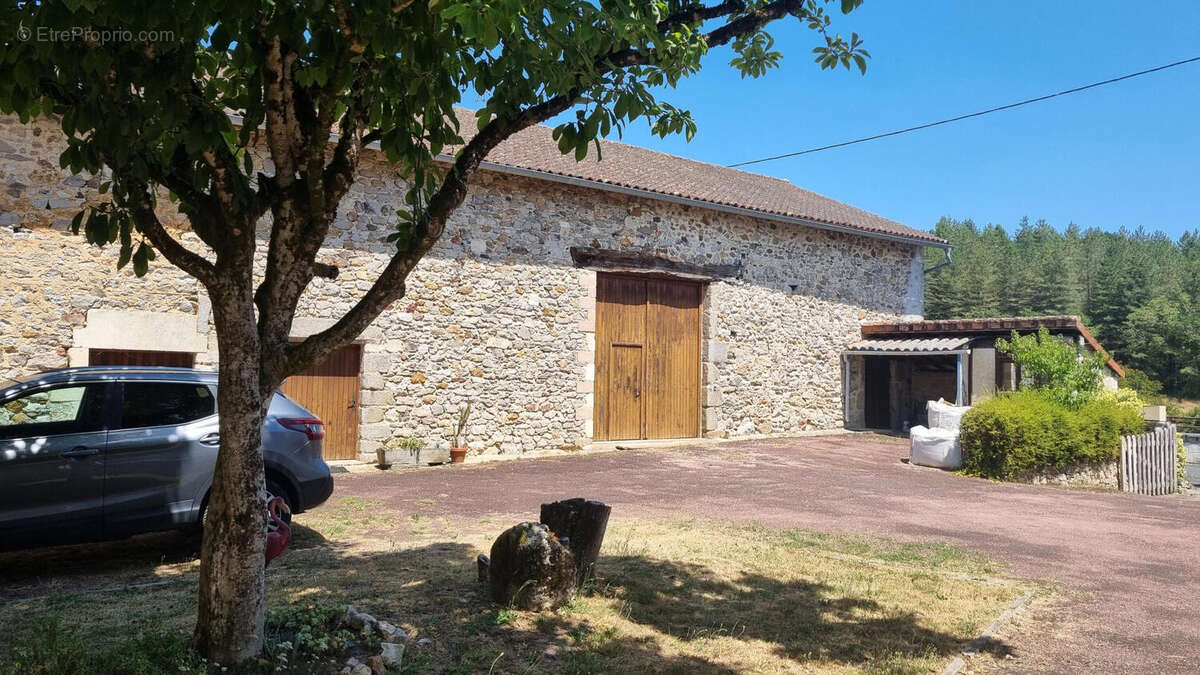 Superbe ensemble avec étang - photo 8