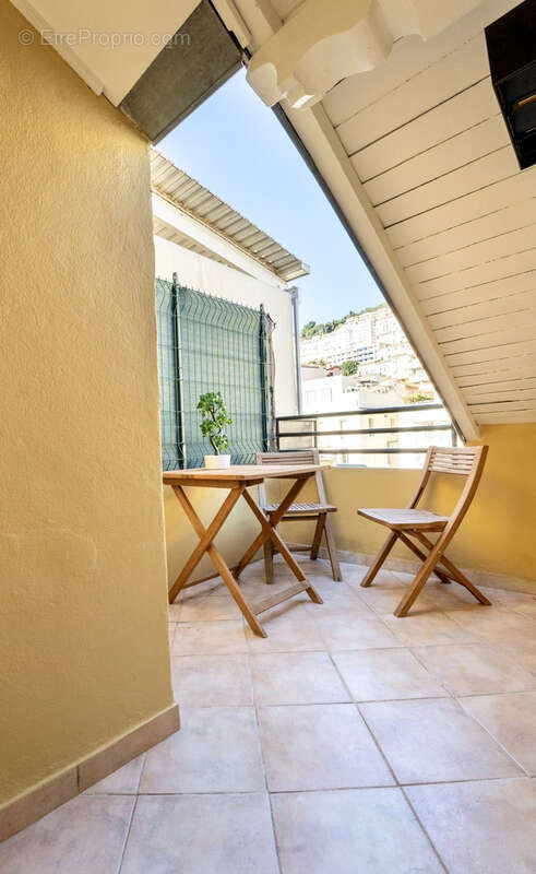 Appartement à BEAUSOLEIL