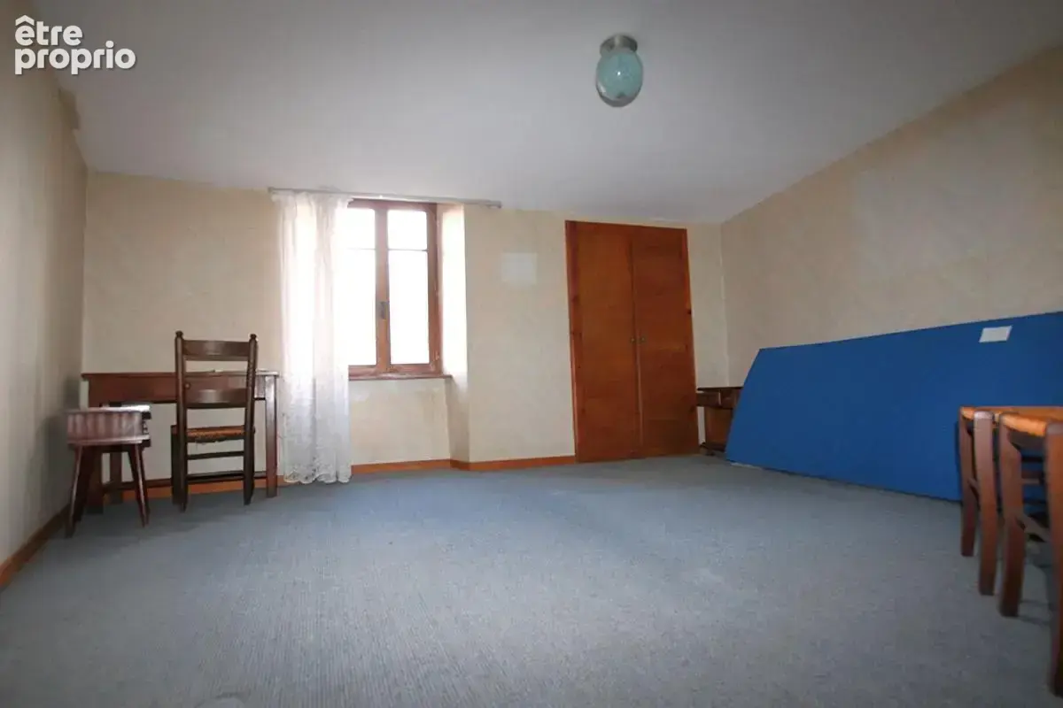 Maison 6 pièces type 4 de 110 m2 + maison de 70m2 en R+1 - photo 8