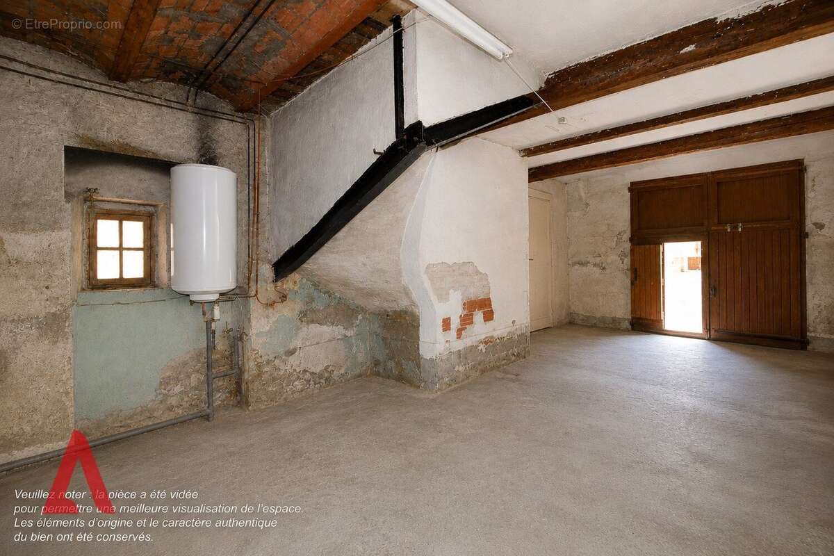 Maison de village avec garage et possibilité de créer jusqu'à 4 logements Airbnb  Fort potentiel d'investissement  Roujan  15 - photo 8
