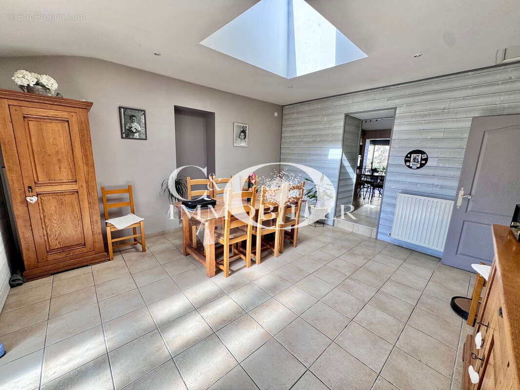 Maison à ROCHESERVIERE