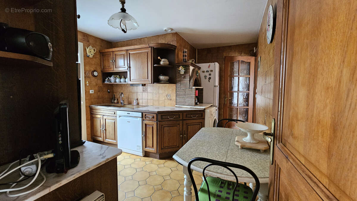 Maison à PAREMPUYRE