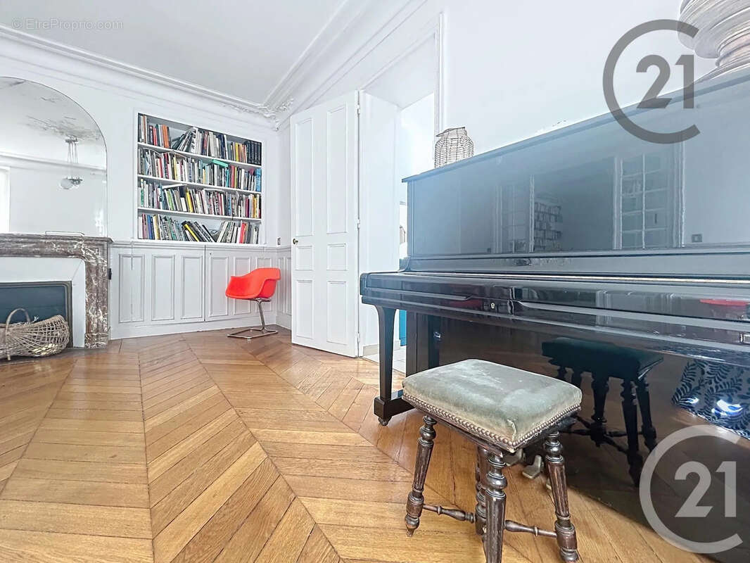 Appartement à FONTAINEBLEAU