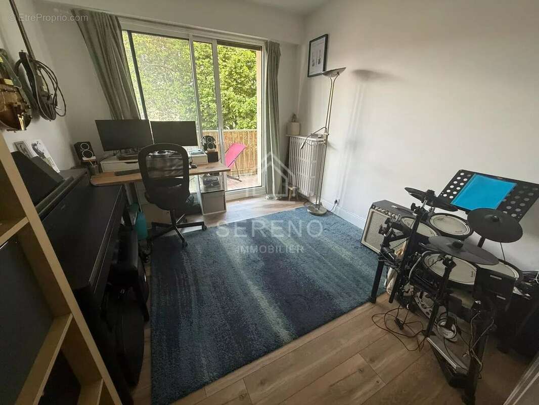 Appartement à FONTENAY-SOUS-BOIS