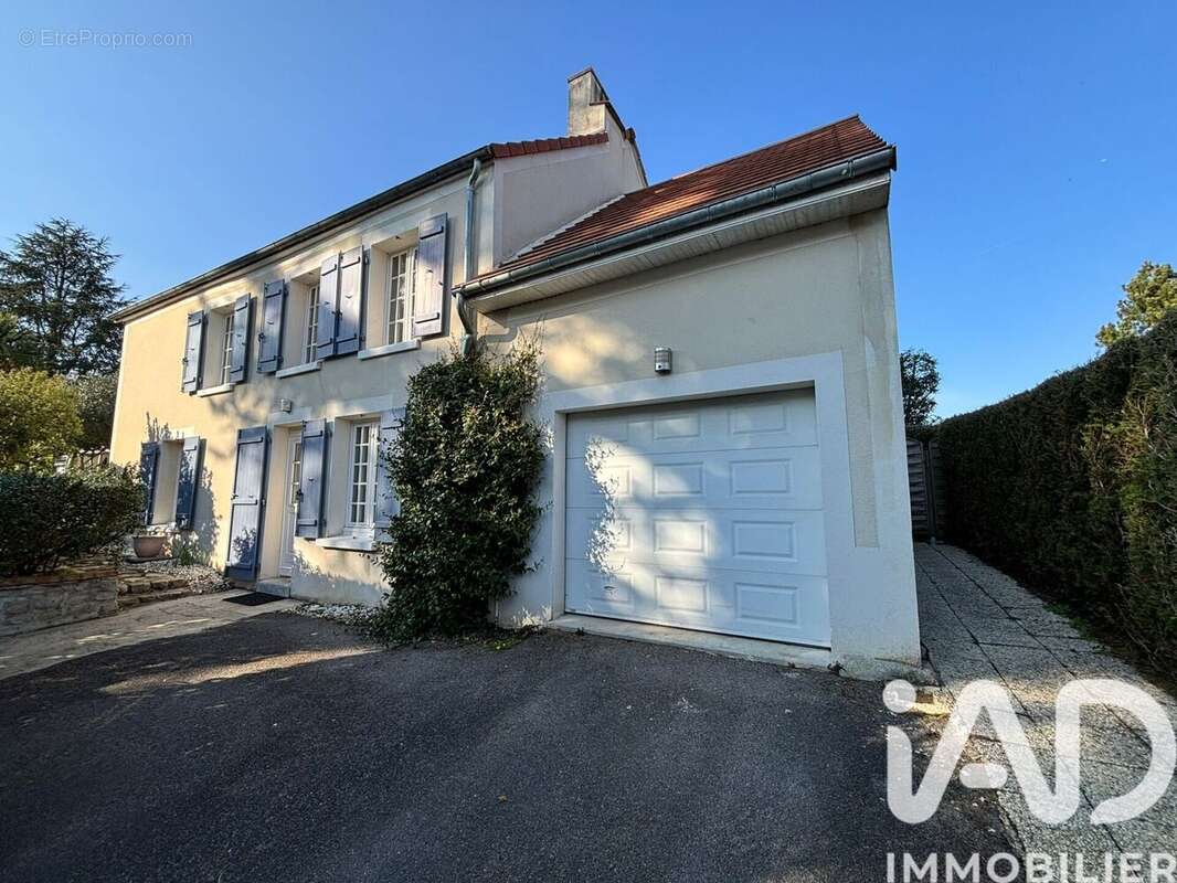 Photo 3 - Maison à MAGNY-LE-HONGRE