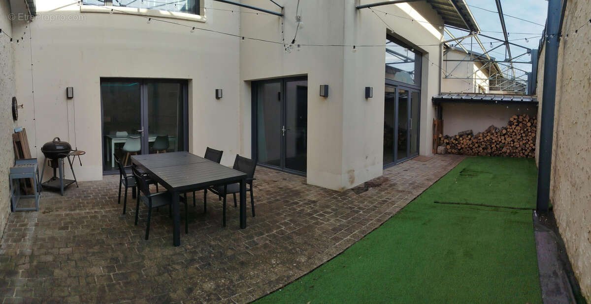 Maison à MEUNG-SUR-LOIRE