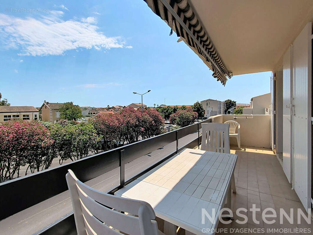 Appartement à LA LONDE-LES-MAURES