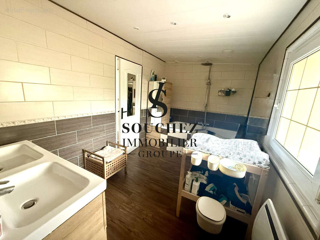 Maison à EVIN-MALMAISON