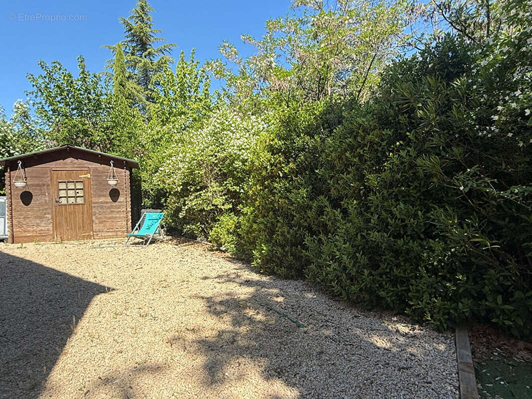 Maison à LA ROQUE-D'ANTHERON