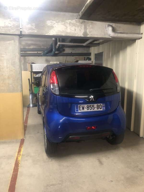 Parking à PUTEAUX