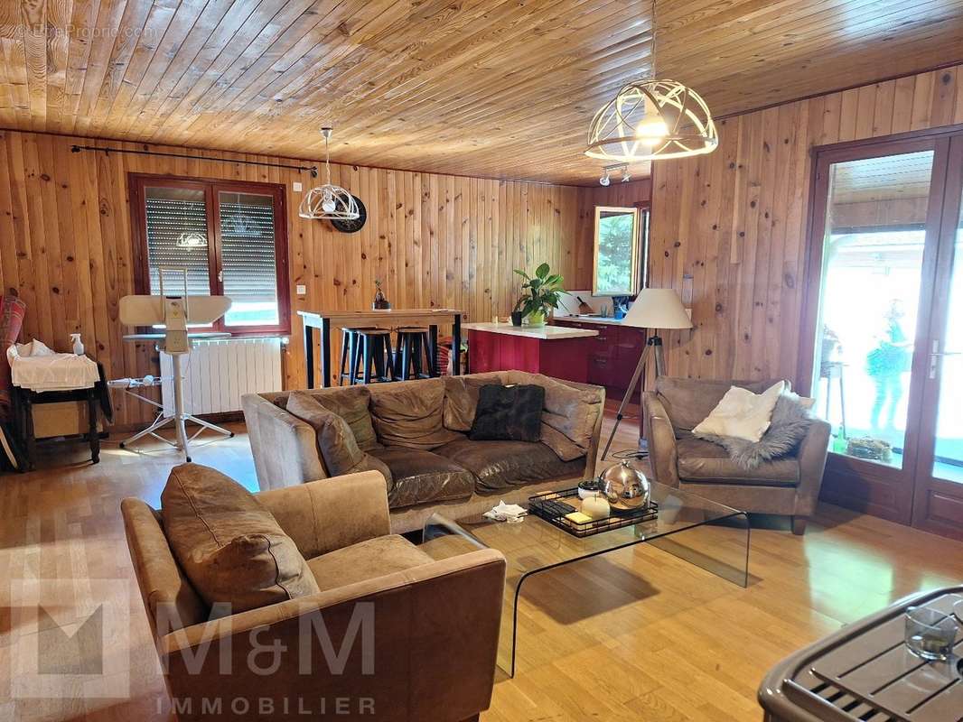 Maison à BELVIANES-ET-CAVIRAC