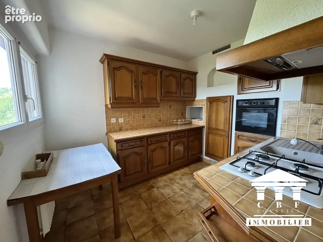 Appartement 61 m² à Le Creusot  - photo 4