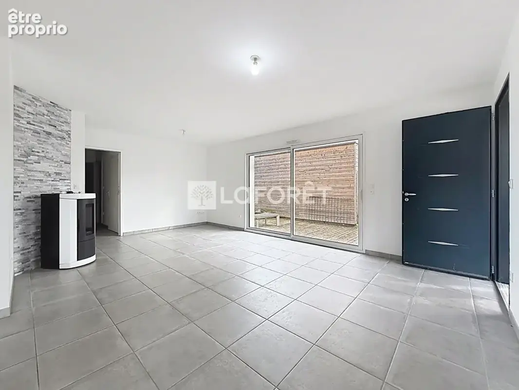 Maison Douvres La Delivrande 4 pièce(s) 85 m2 - photo 3
