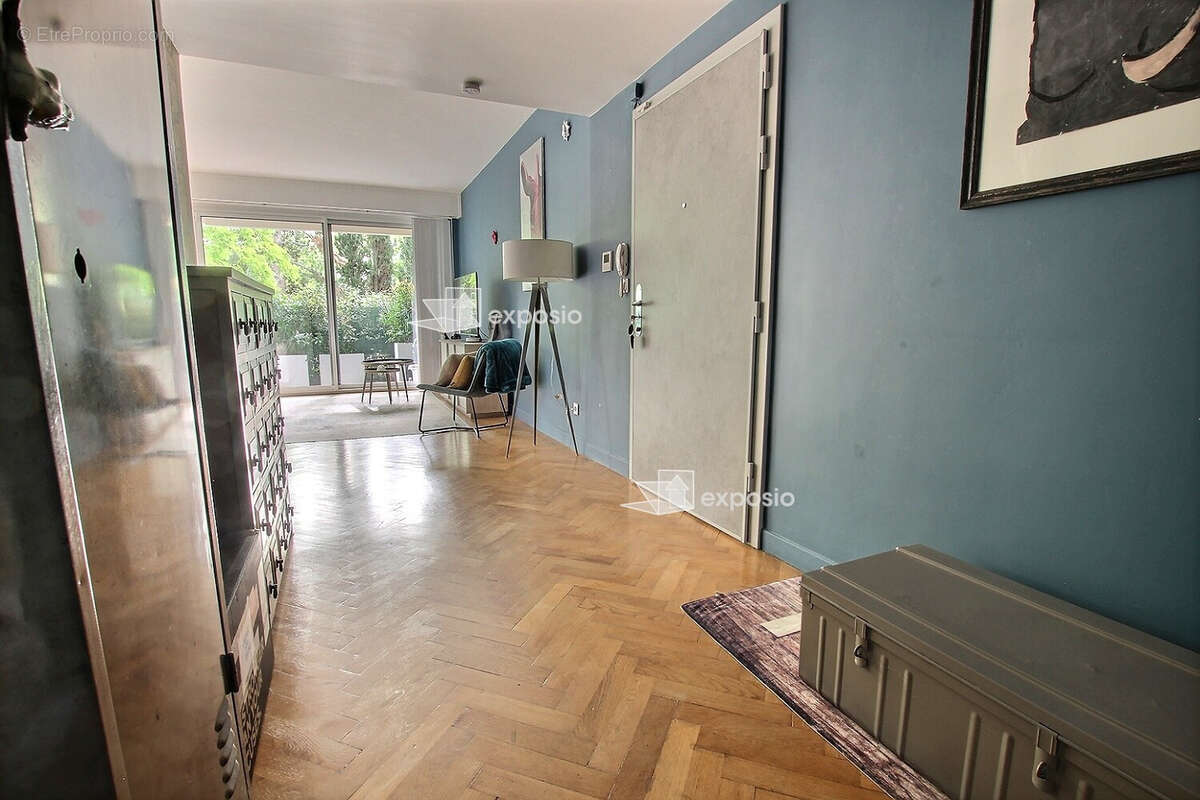 Appartement familial avec terrasses et stationnement  Tout Aix à pied - photo 13