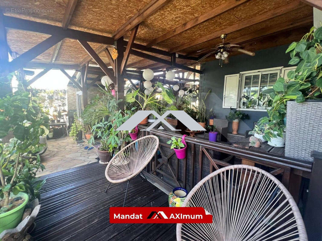 Maison à SAINT-JOSEPH