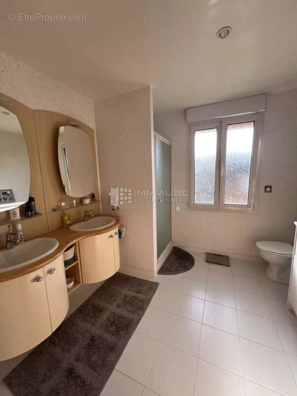 Maison à NOGENT-SUR-SEINE