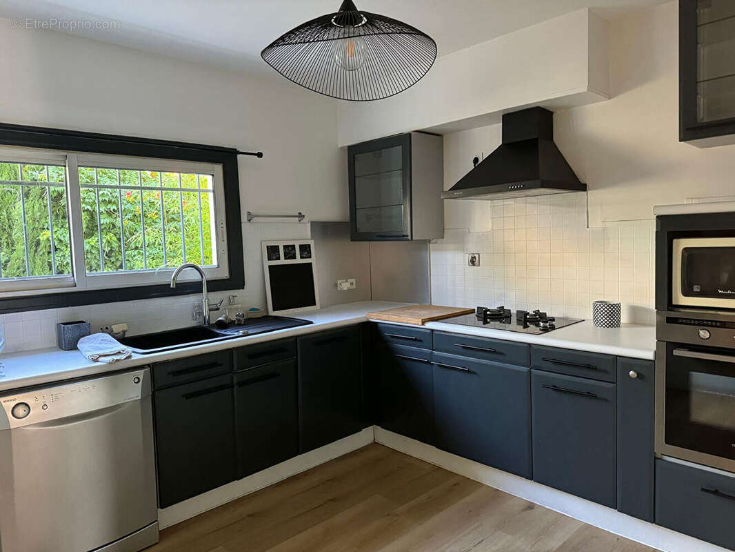 Maison à LES ANGLES