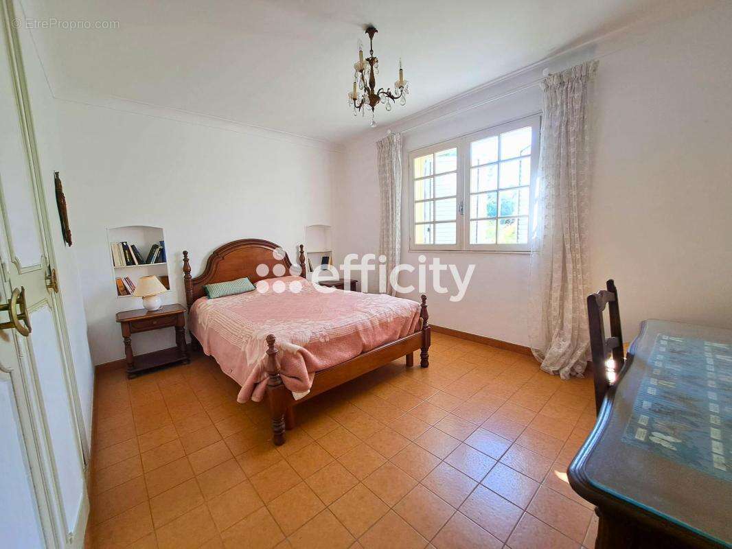 Maison à SANTA-LUCIA-DI-MORIANI
