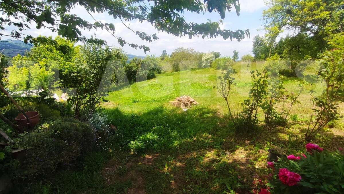 1747733593539 - Maison à AUZITS