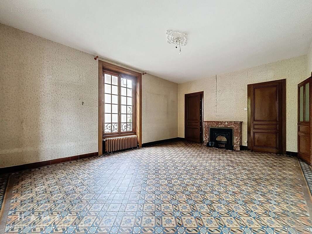 Appartement à SAINTE-FOY-LES-LYON