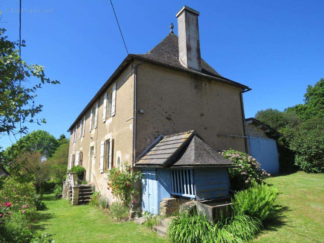 Maison à JUILLAC