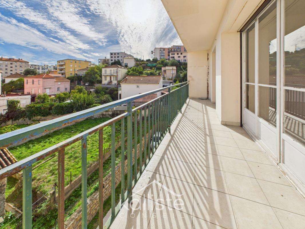 Appartement à AJACCIO