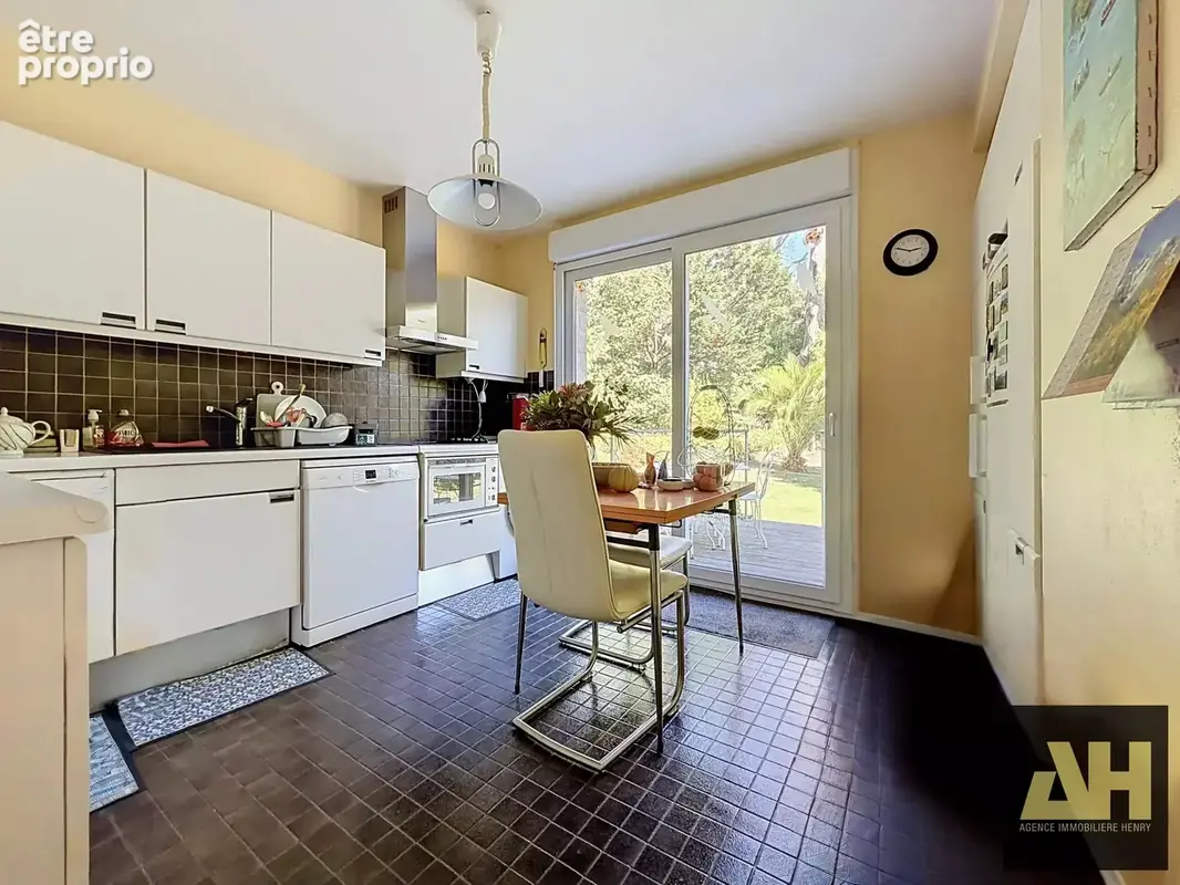 A vendre maison 4 chambres sous6sol vue mer plougonvelin - photo 14