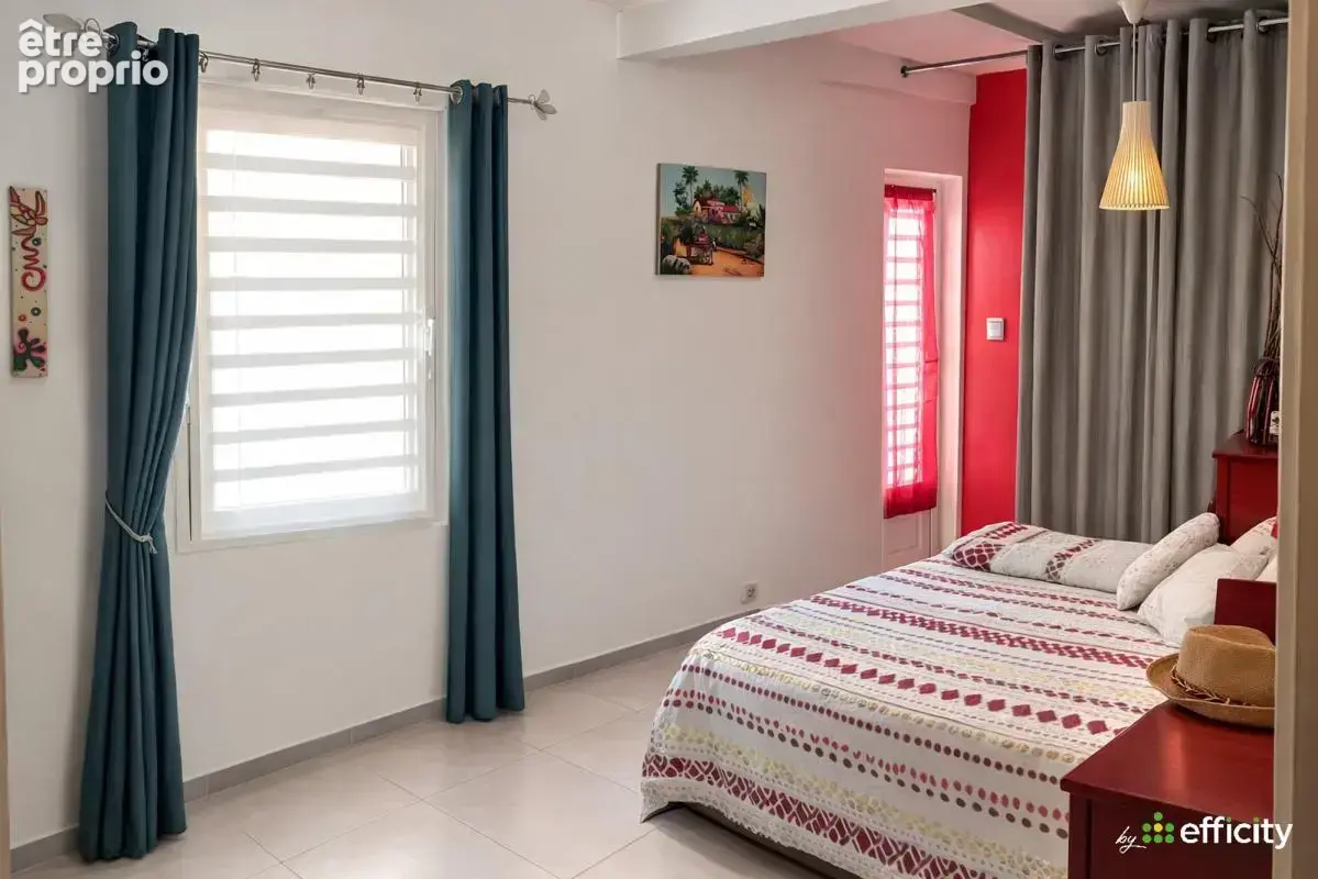 Appartement 9 pièces 270 m² à vendre à Saint-Pierre (97432) - photo 10