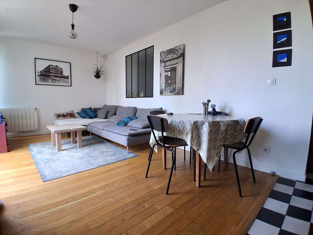 Maison à MONTREUIL
