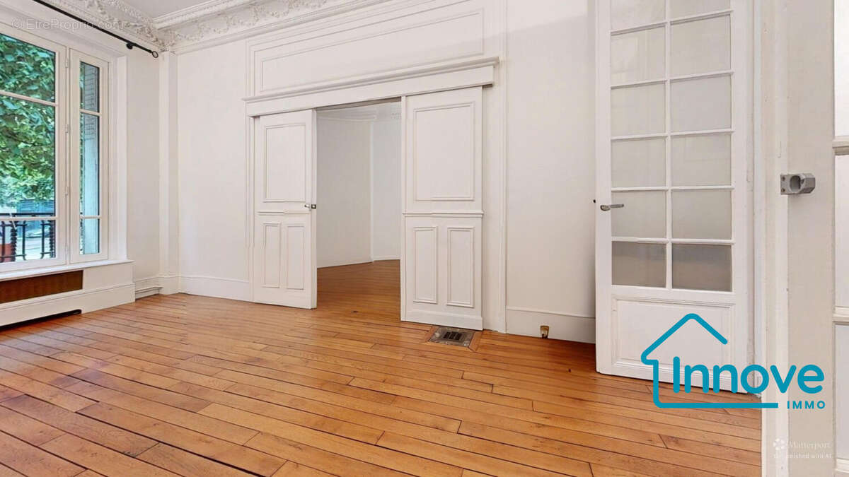Appartement à VERSAILLES