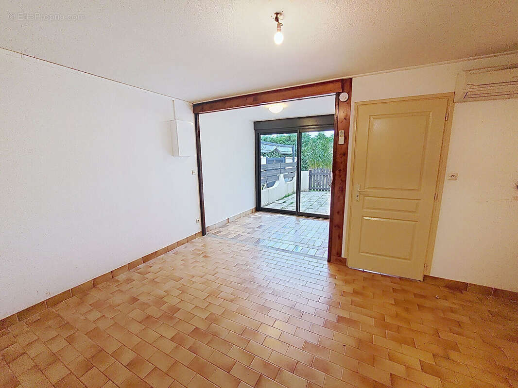 Appartement à CANET-EN-ROUSSILLON