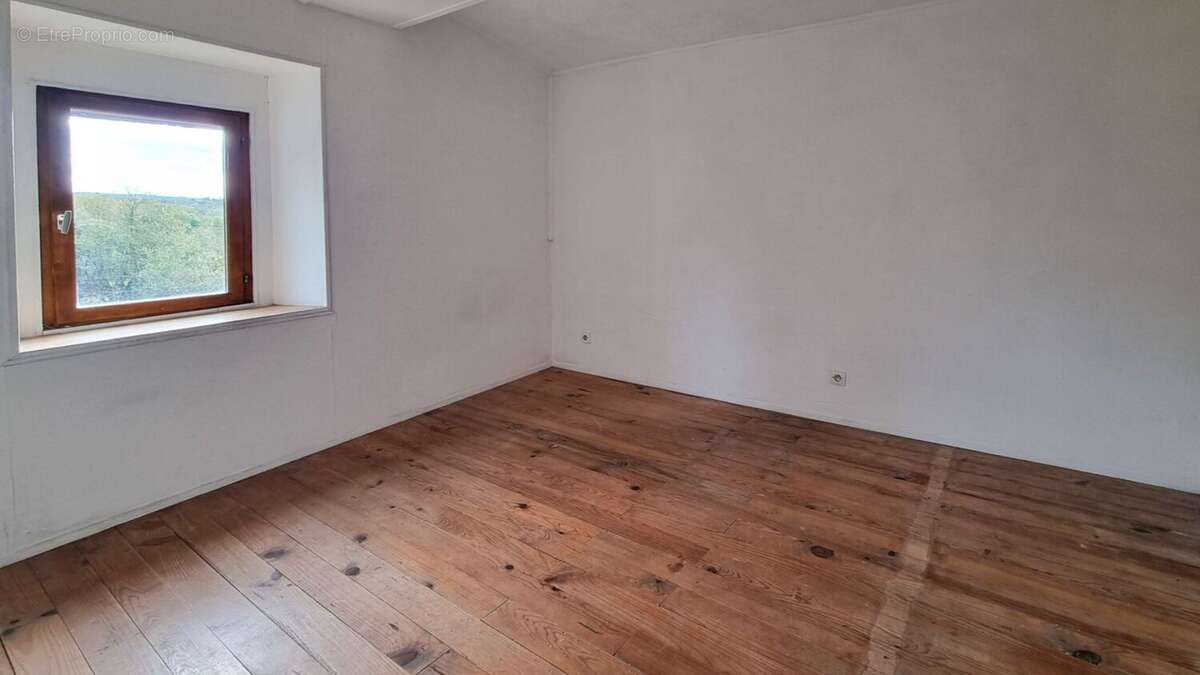 chambre - Maison à VILLARZEL-DU-RAZES