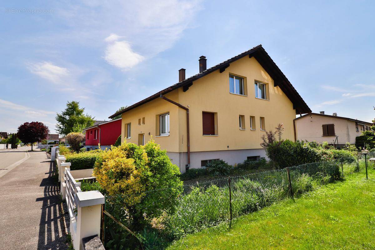 Maison à BIESHEIM