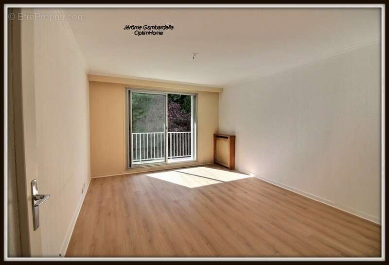 Appartement à POISSY