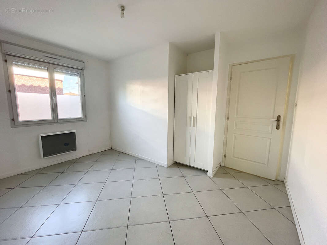 Appartement à SAINT-GENIS-LAVAL
