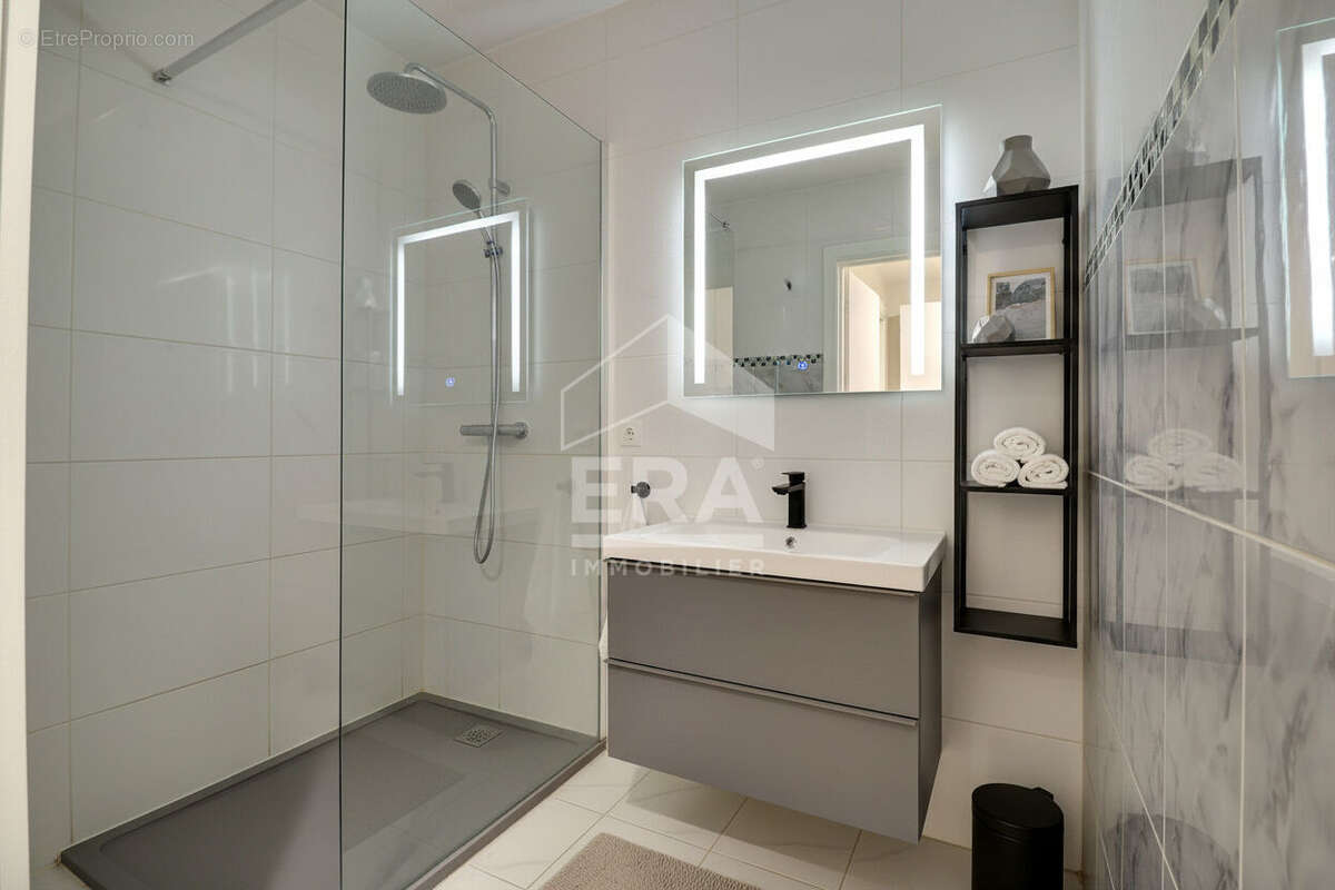 Appartement à SAINT-DENIS