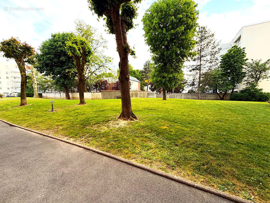 Appartement à LIVRY-GARGAN
