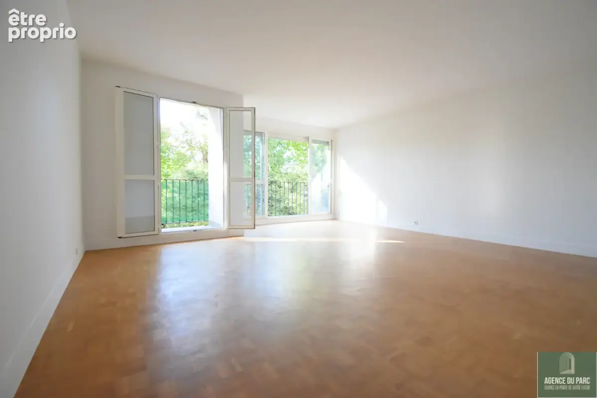 Appartement à VILLE-D'AVRAY